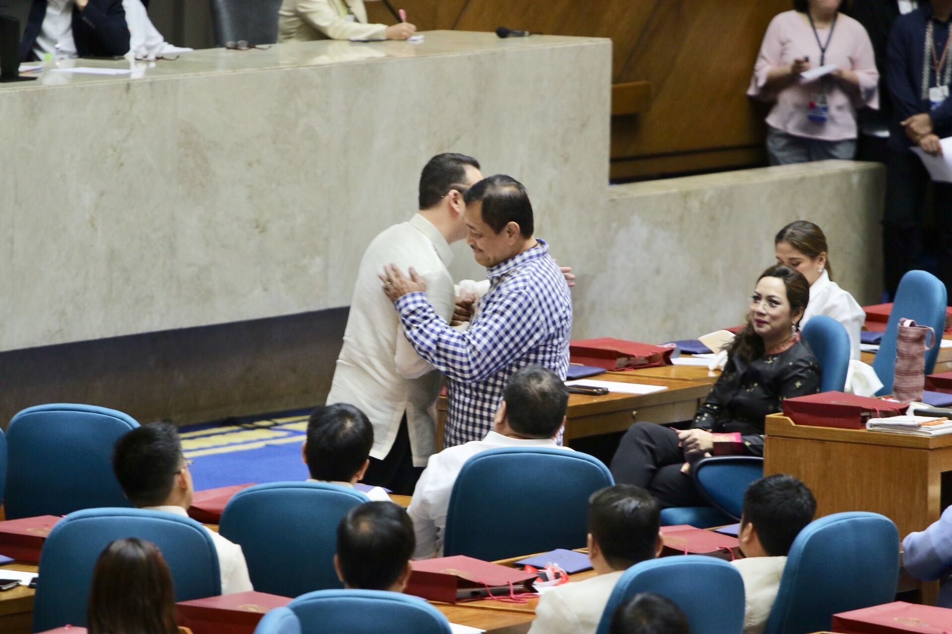 Manilaâ��s Benny Abante chosen as House minority leader