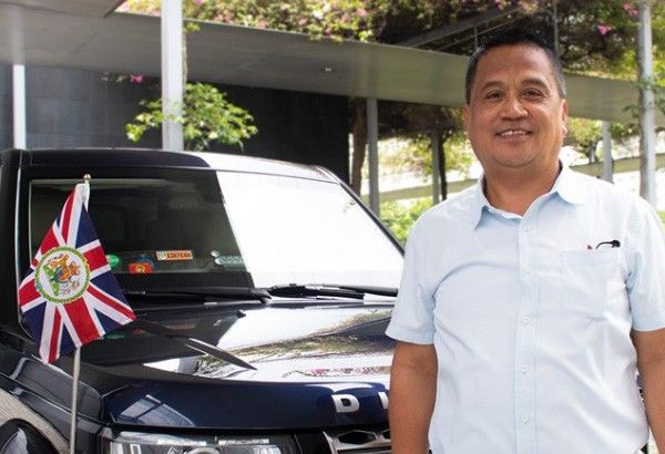 Filipino driver gets British Empire Medal from Queen Elizabeth IIÂ 