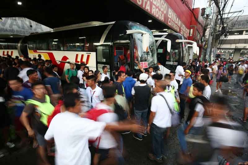 Provincial bus terminal sa Edsa, â��di aalisin
