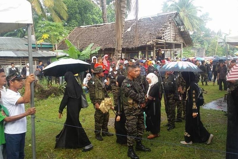 Former MILF fighters start training for Joint Peace and Security Teams