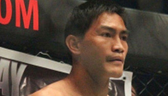 Nagmadali si Folayang