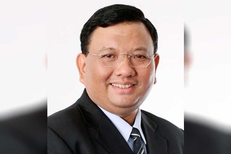 Manila Water president resigns, Almendras takes over