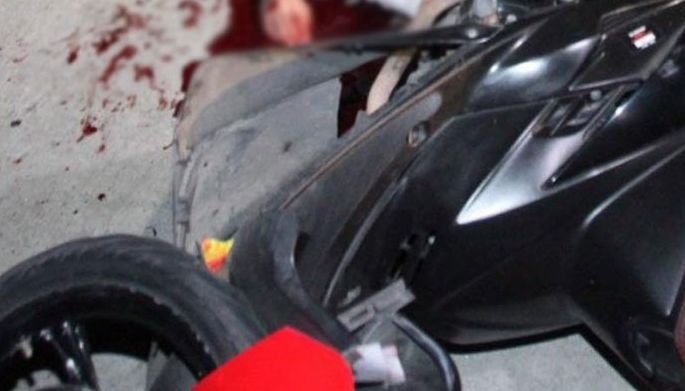 Motor salpok sa trak: Rider dedo