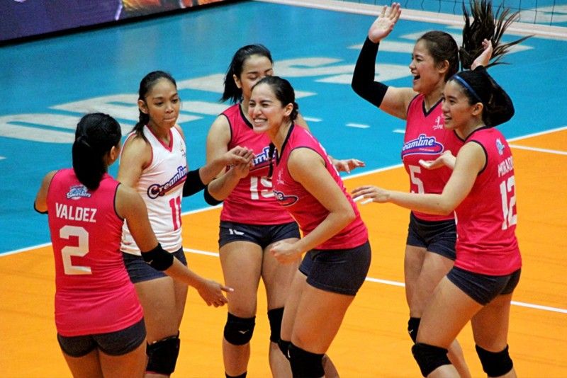 Cool Smashers down Jet Spikers in PVL opener