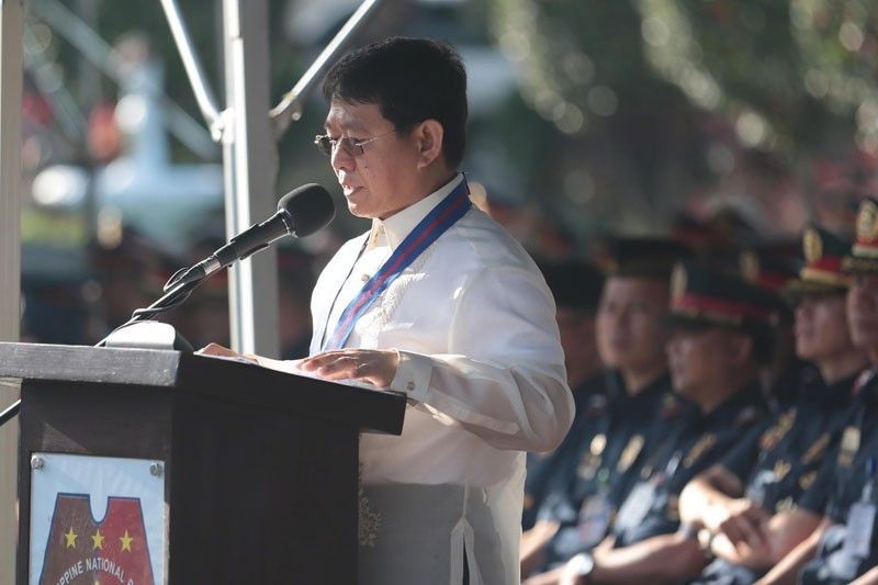 DILG: Actually, cops shouldn't accept gifts 'of monetary value'