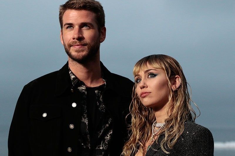 Liam Hemsworth officially announces split with Miley Cyrus