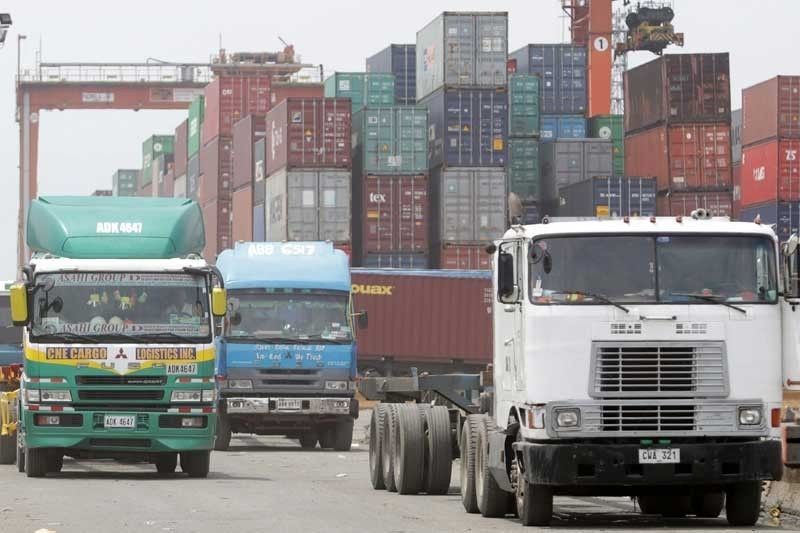 Truckers start backfilling excavated Capitol grounds