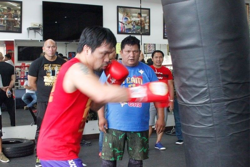 Kampo ni Pacquiao â��di hihintayin si Floyd