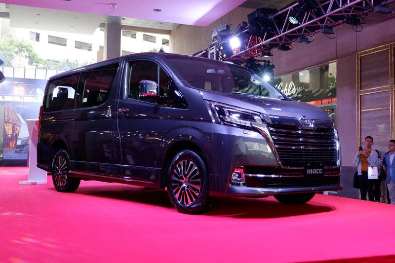 toyota high end van