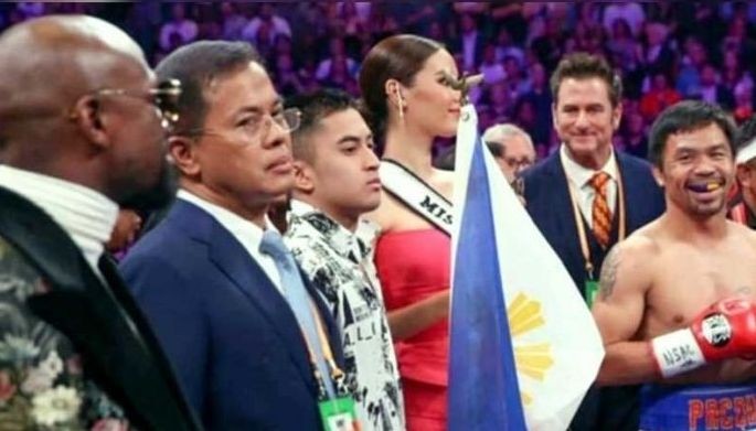 Is Floyd envious of Manny?