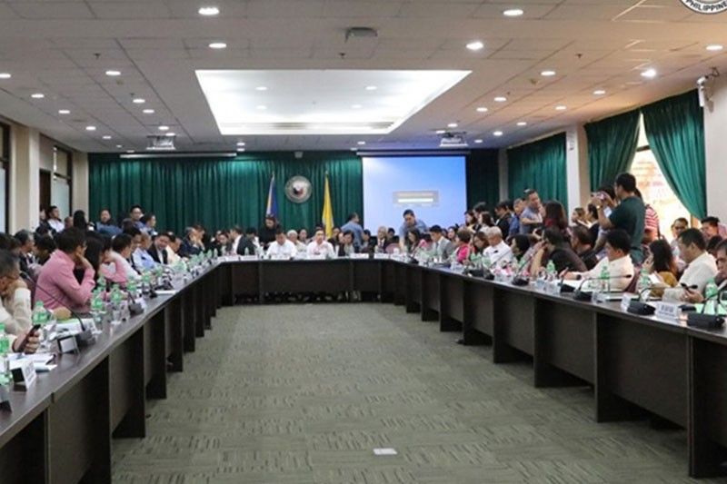 Budget hearings to continue despite recall of 2020 budget bill
