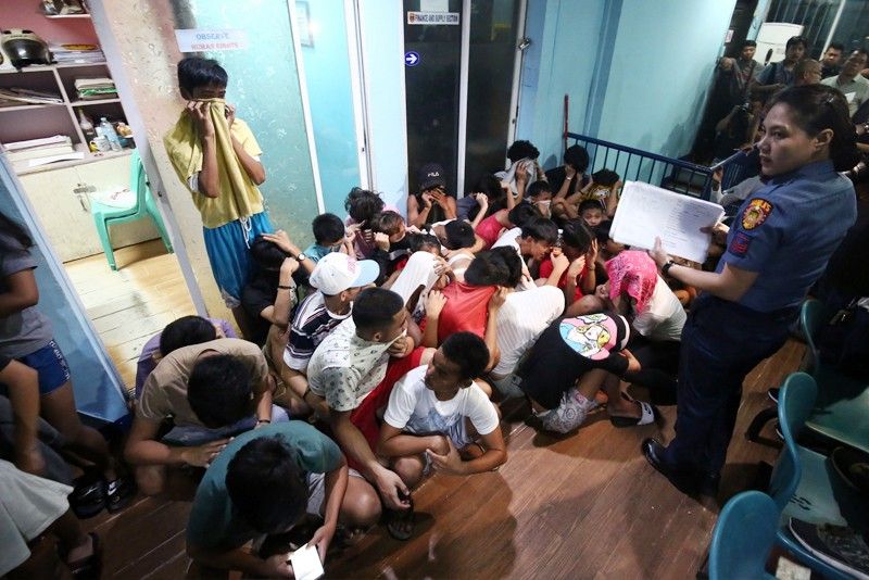 435 kids rounded up for violating Manila curfew