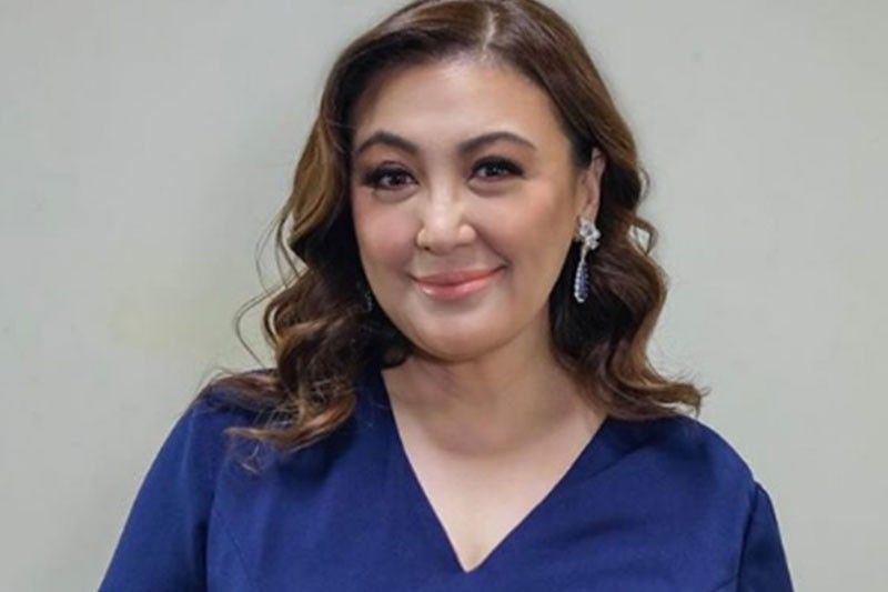 Sharon nag-retire na!