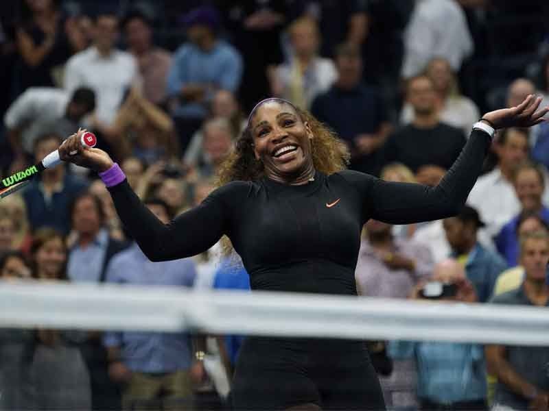 Record-chasing Serena powers into 10th US Open final