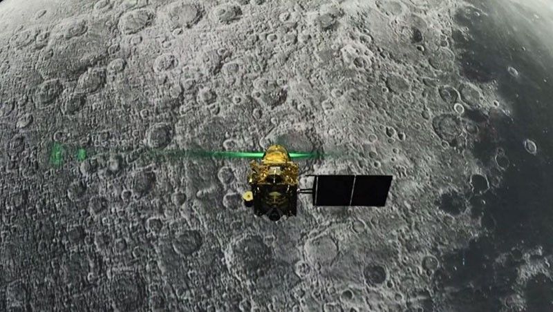 India loses contact with spacecraft trying to land on Moon
