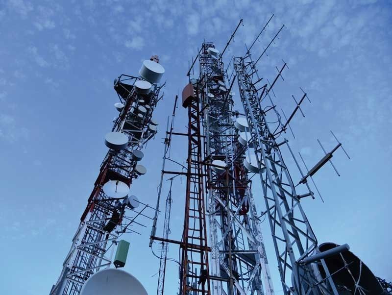 Review deal placing telco towers in bases â�� lawmaker