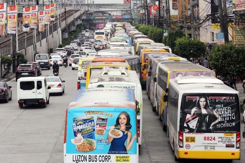 House panel unveils plan to ease Edsa traffic