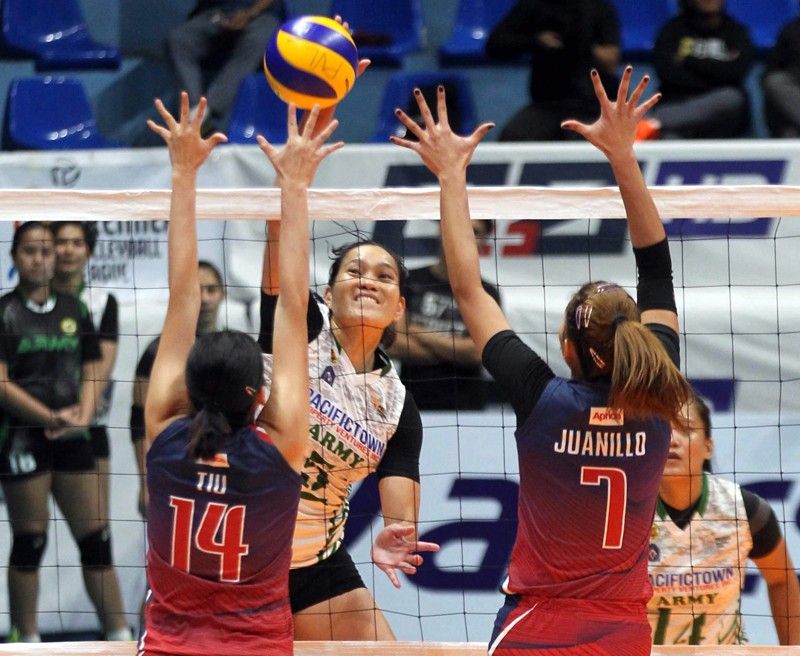 Lady Troopers shoot down Red Spikers