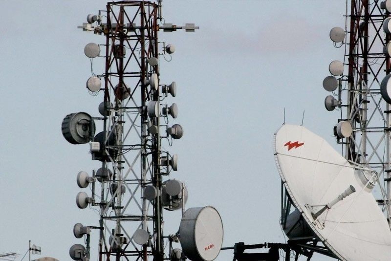 Amid security concerns over third telco, military says Globe, Smart have towers in bases