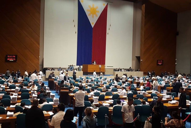 Voting 257-6, House approves P4.1-trillion budget for 2020