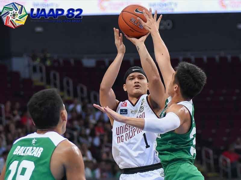 Maroons storm back, squeak past Archers for fifth win