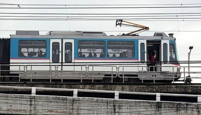 Palaboy dedbol sa pagtalon sa riles ng MRT-3