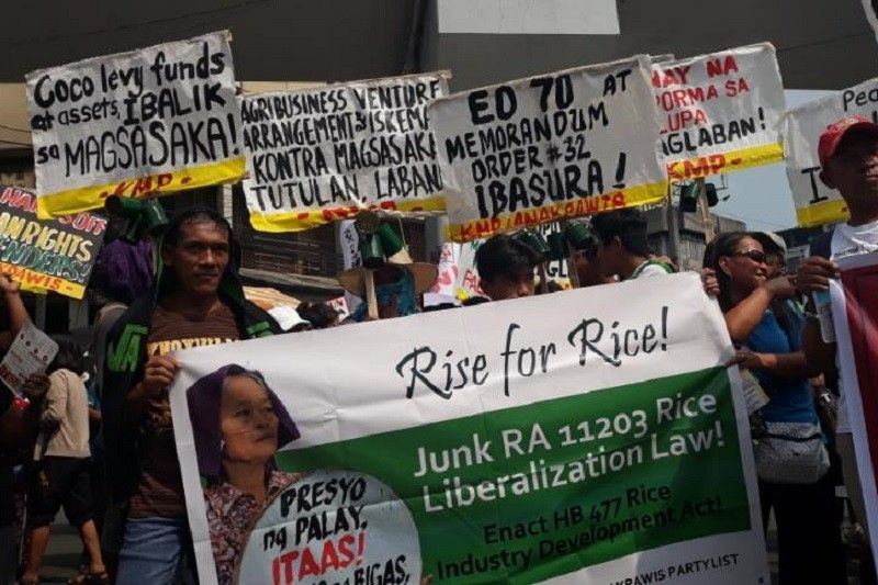 P5K grant sa mga apektado ng tariffication 'insulto sa magsasaka' â�� Anakpawis