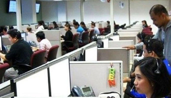&lsquo;2-year probationary period to force Filipinos to work abroad&rsquo;