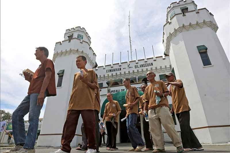 Bilibid restores inmatesâ�� visiting privilege