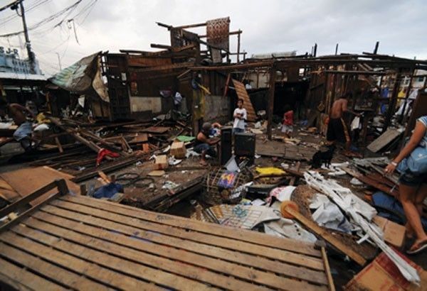 Demolisyon sa loob ng Manila North Cemetery, patuloy