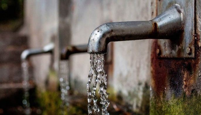 Takeover ng water utilities ibinabala ni Duterte