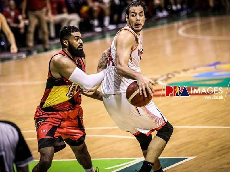 Standhardinger stands out at NorthPort, wins weekly PBA player plum