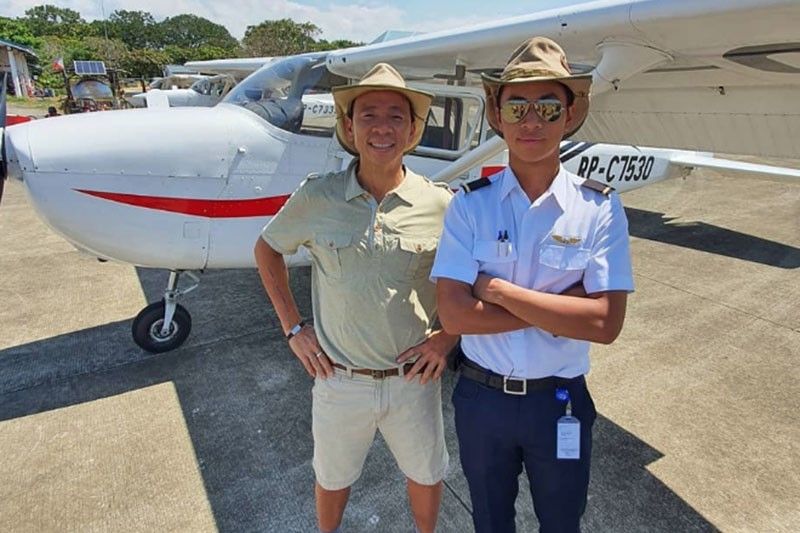 Kuya Kim nag-first flight sa anak na piloto