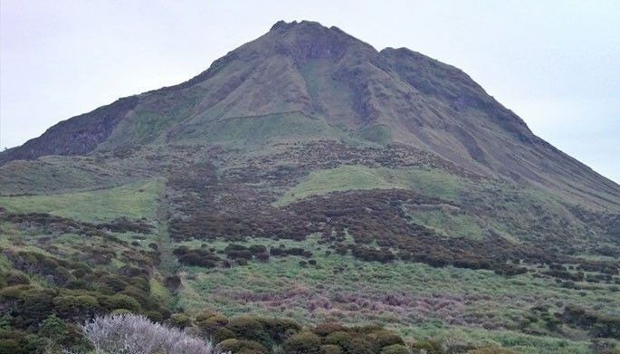 Daang kabahayan natabunan sa landslide sa Mount Apo