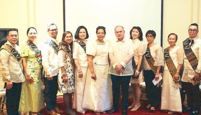 Outstanding US-based Filipino nurses recognized