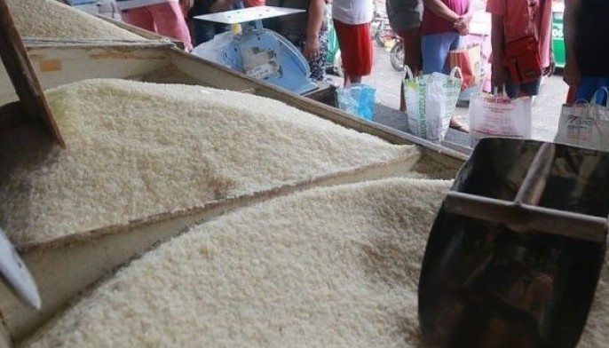 Bigas kapalit ng cash aprub na sa Senado