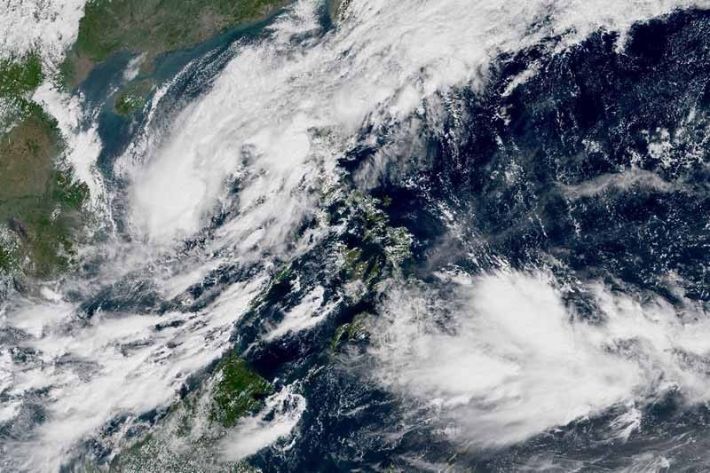 â��Quielâ�� enters PAR, not seen to hit any part of Philippine landmass