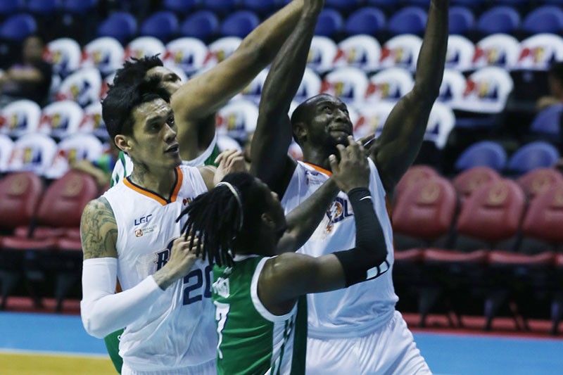 Bolts inangkin ang quarterfinals seat