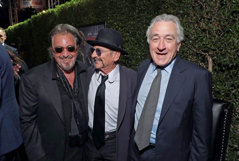 Robert De Niro congratulates Al Pacino on becoming a dad again