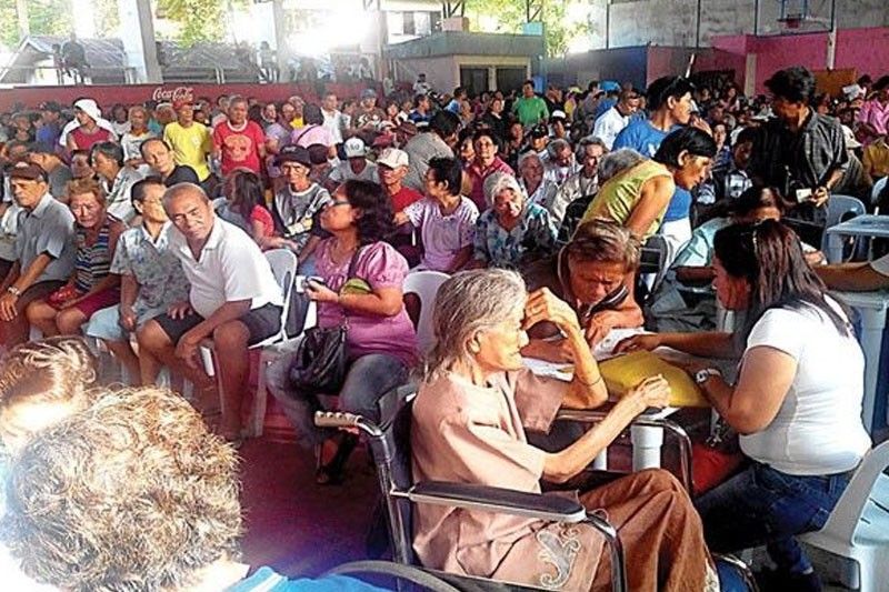 Cebu centenarians to receive P100,000 from provincial  government