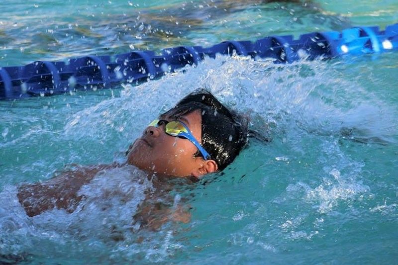 Dula 4 na gold ang pinalubog sa GenSan swim meet