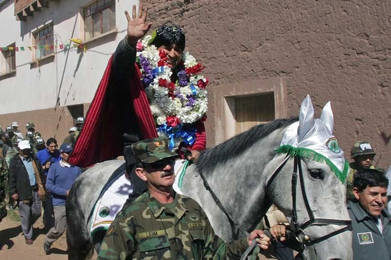 Bolivian president Evo Morales resigns after losing backing of security forces