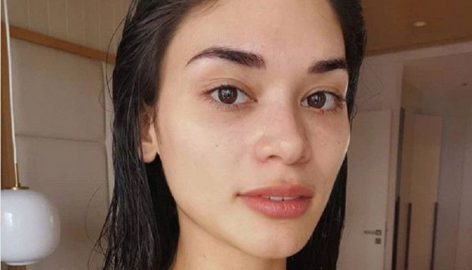 Pia Wurtzbach sumunod sa 'no makeup' look ni Catriona; Imperfections niyakap