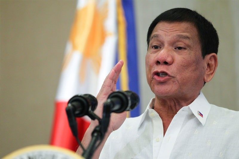 Duterte hands off on term-sharing deal on speakership