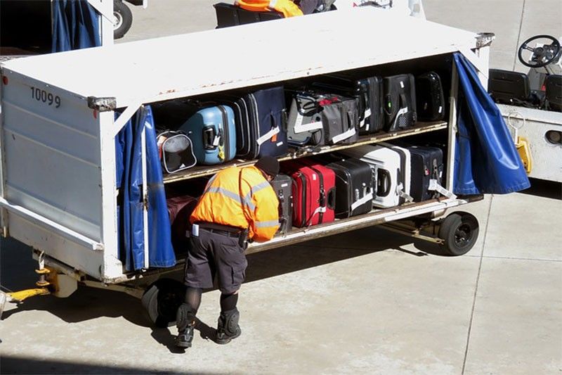 Singapore baggage handler jailed for swapping luggage tags