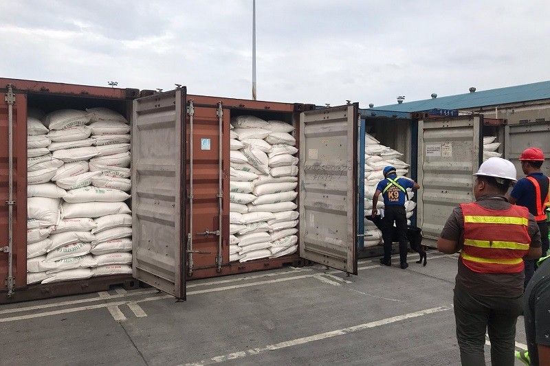 P4.4 milyong smuggled na asukal mula Tsina hinarang ng Customs