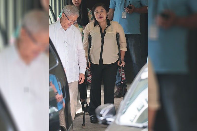 Ex-Isabela Gov. Padaca guilty sa malversation at graft