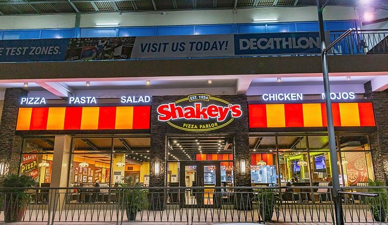 Shakey's to restart building diners this year