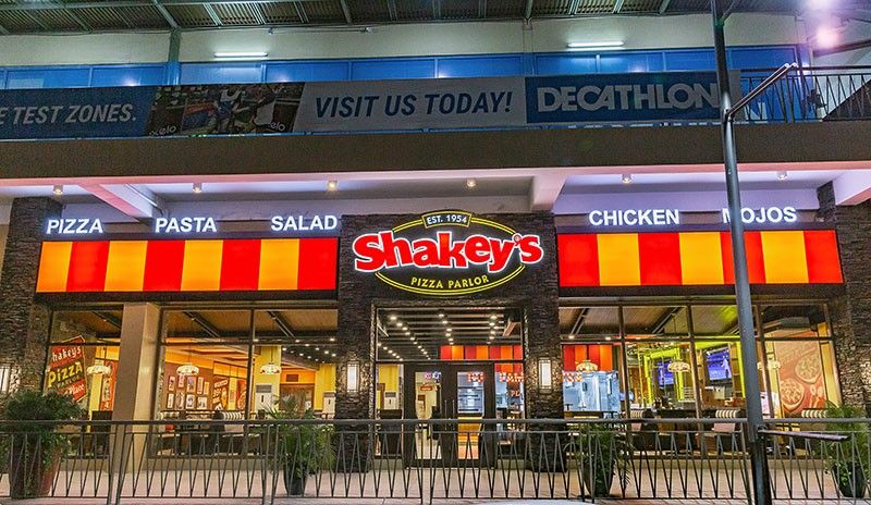 Shakeyâ��s: The fun, family, pizza that keeps on growing!