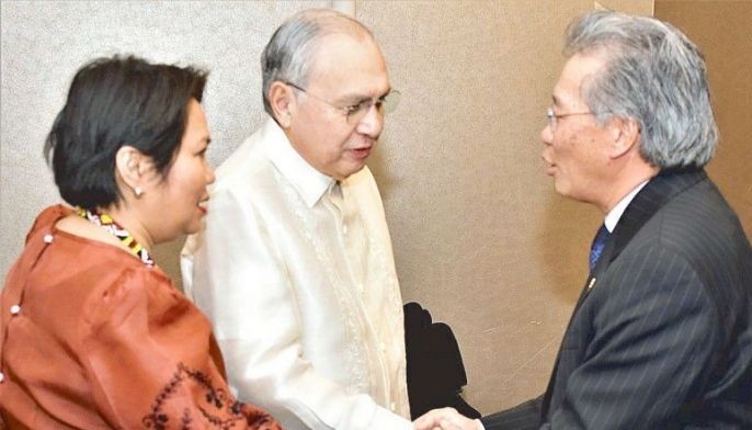 Midwest Pinoys show solidarity